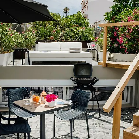 Casa D'avis By Mystay בית נופש *